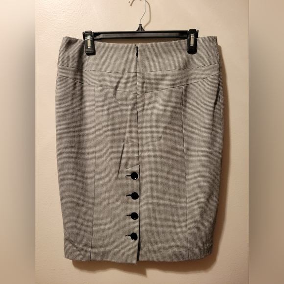 Houndstooth pencil skirt - Picture 3 of 7
